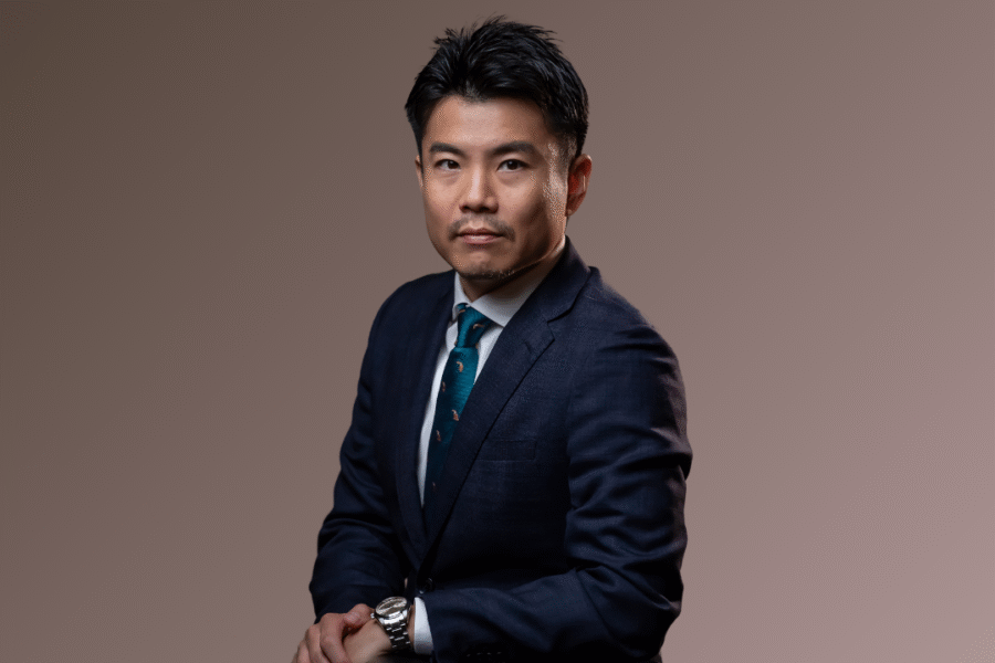 Foto Corporativa Tomoki Mitsuya Diplomata
